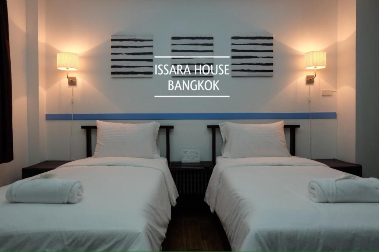 Issara House Bangkok Hotel Buitenkant foto